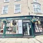 Canterbury Spacious Period Home Near City Centre & Cathedral