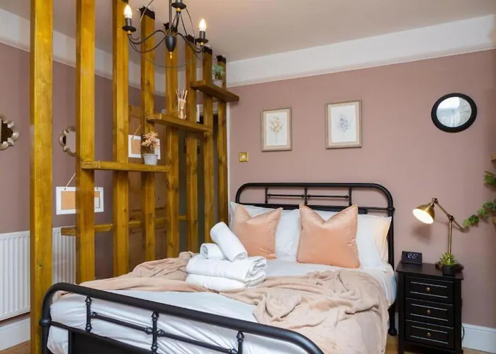 Canterbury Spacious Period Home Near City Centre & Cathedral