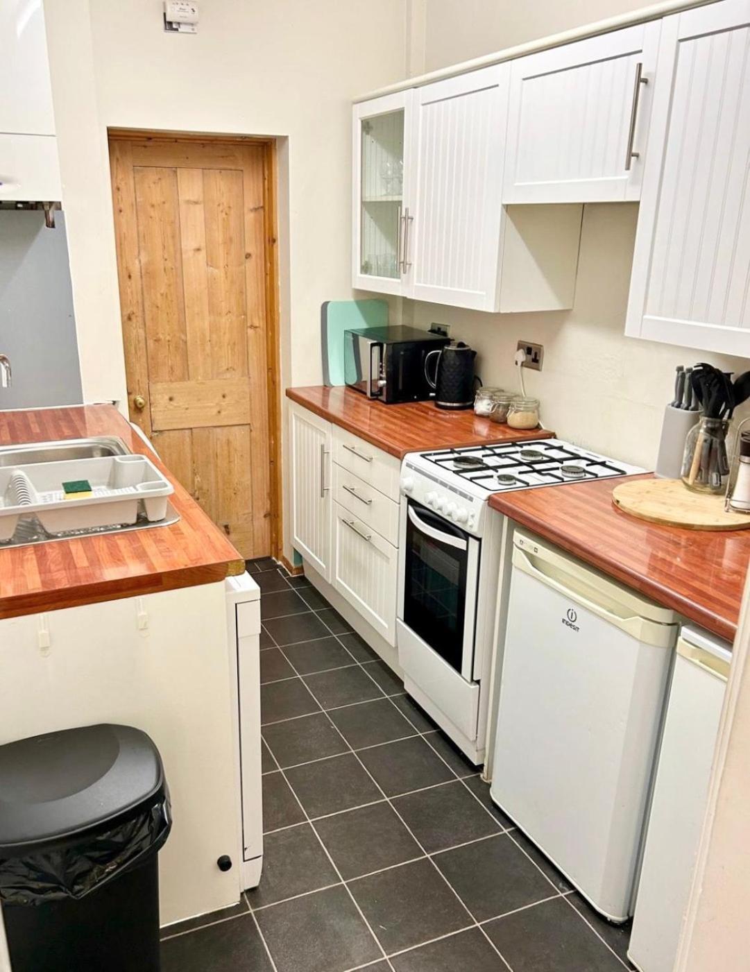 Spacious Period Near Centre & Cathedral Holiday home *
